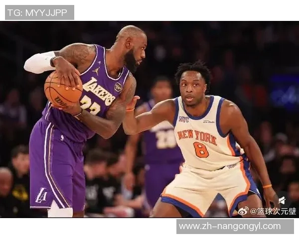 2012年尼克斯与湖人经典对决回顾球星对抗与战术博弈的精彩瞬间